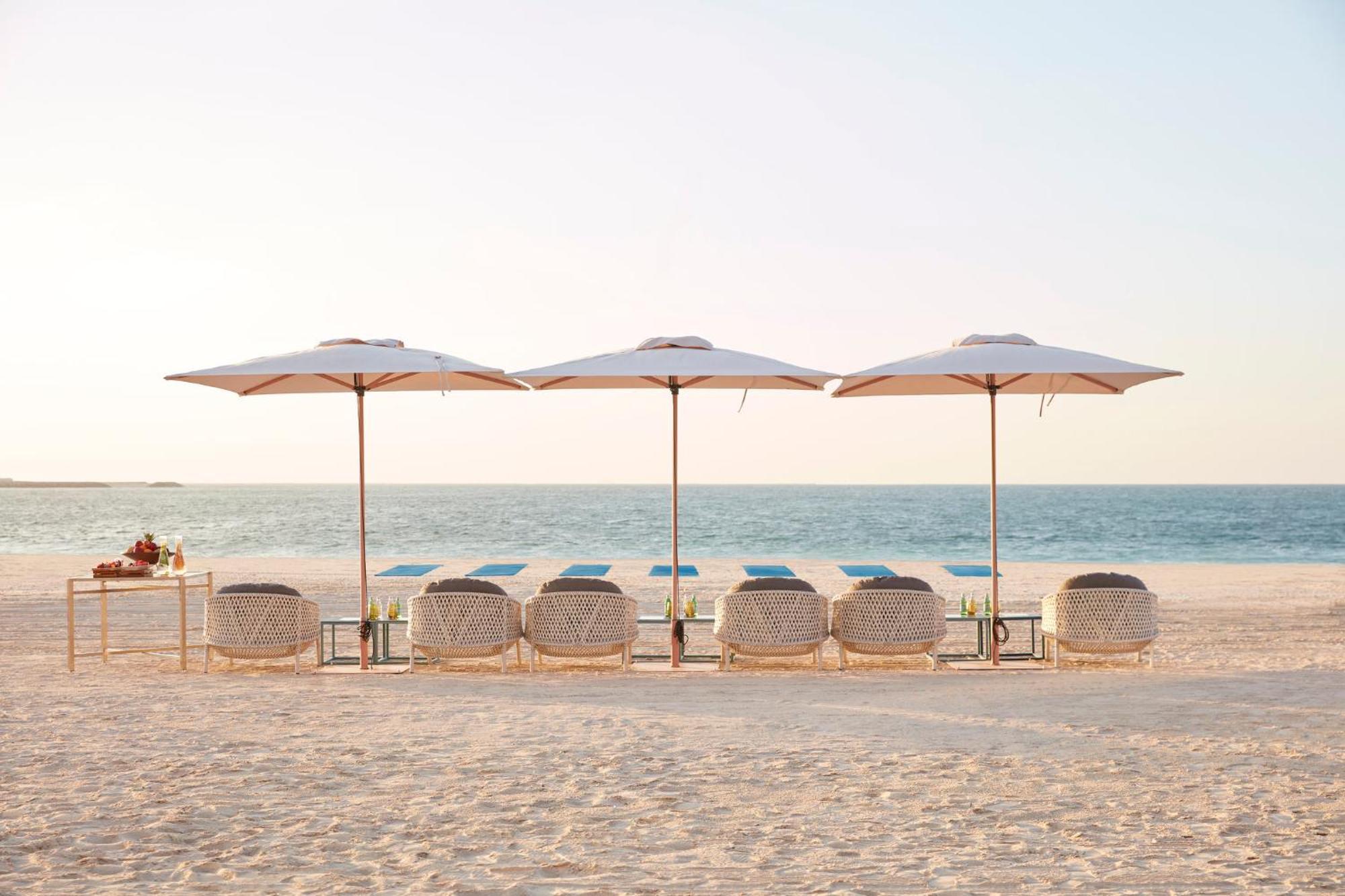 Mandarin Oriental Jumeira, Dubai Ngoại thất bức ảnh Beach at Jumeirah Beach Hotel