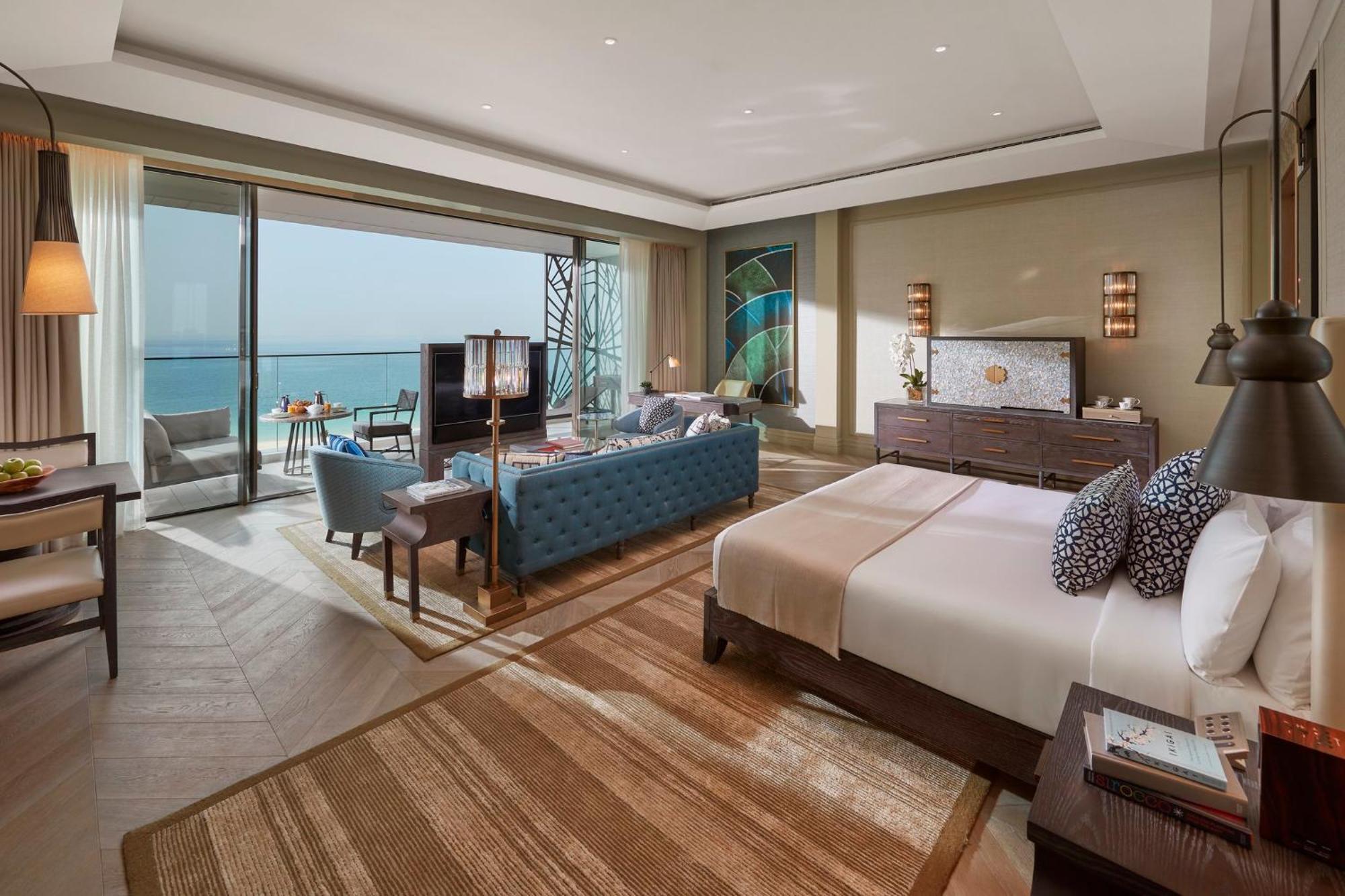Mandarin Oriental Jumeira, Dubai Ngoại thất bức ảnh A bedroom at the hotel